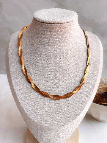 Collar Tejido Serpiente