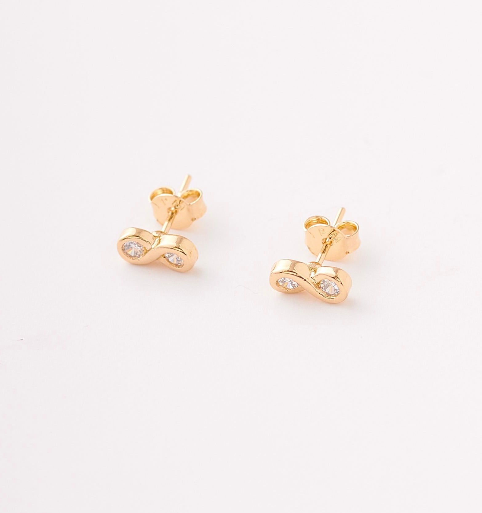 Aretes Infinito