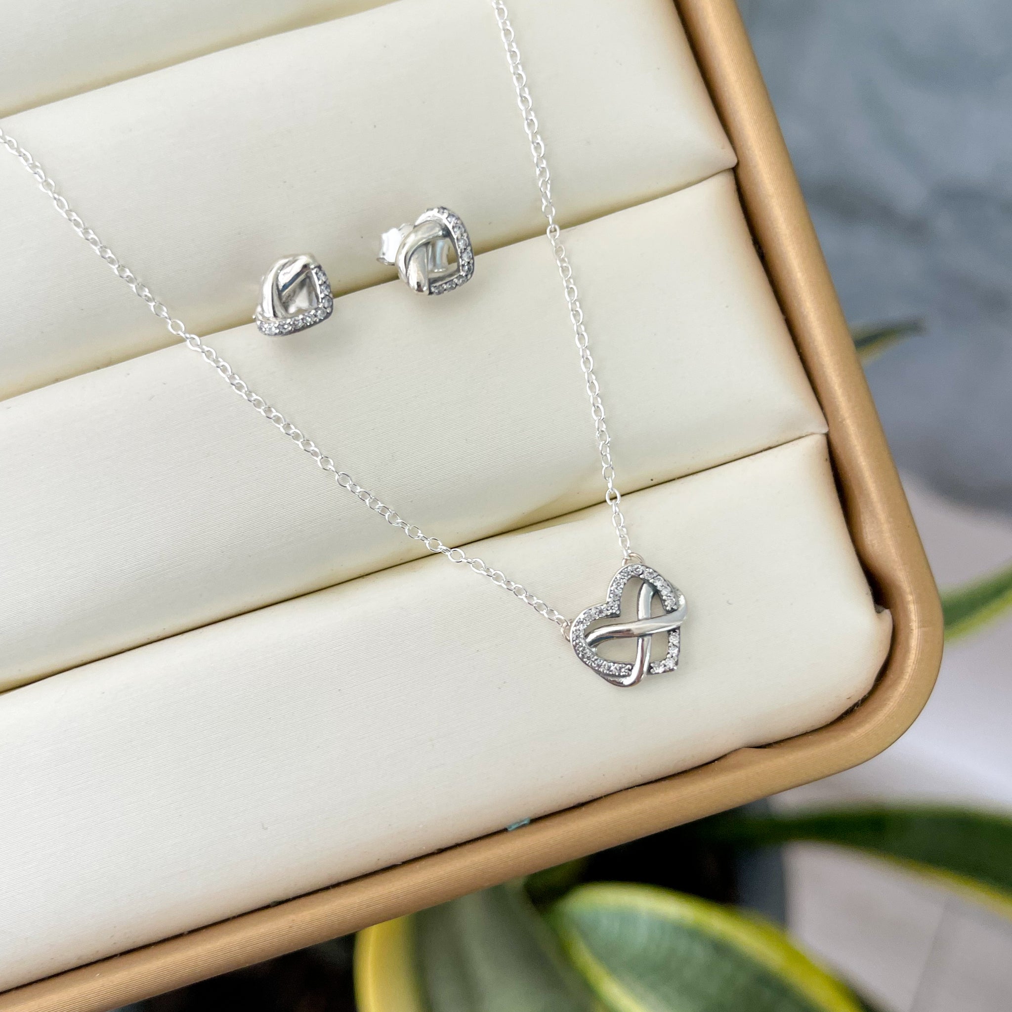Set corazón Infinito Pandora