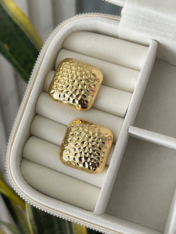 Aretes Cuadrados Textura