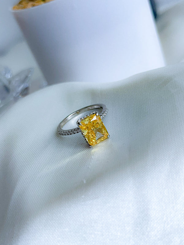 Anillo Amarillo