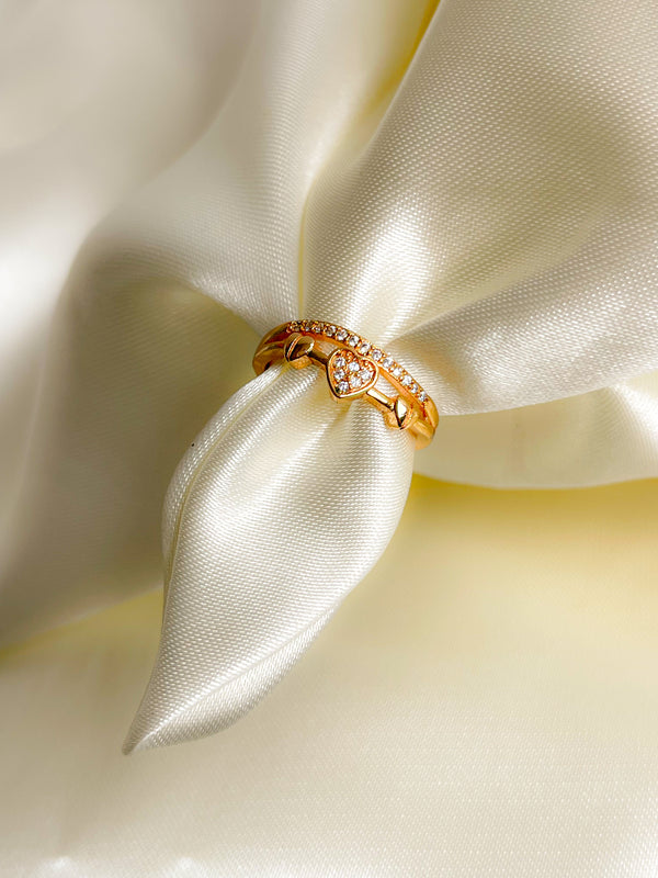 Anillo corona de corazones