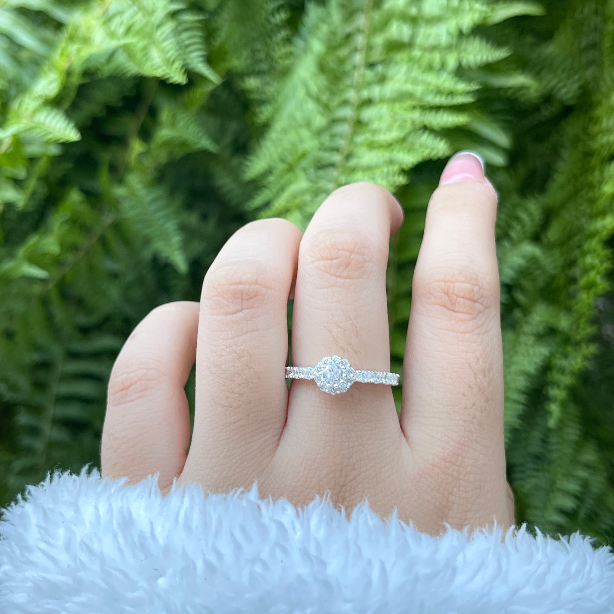 Anillo Viviana