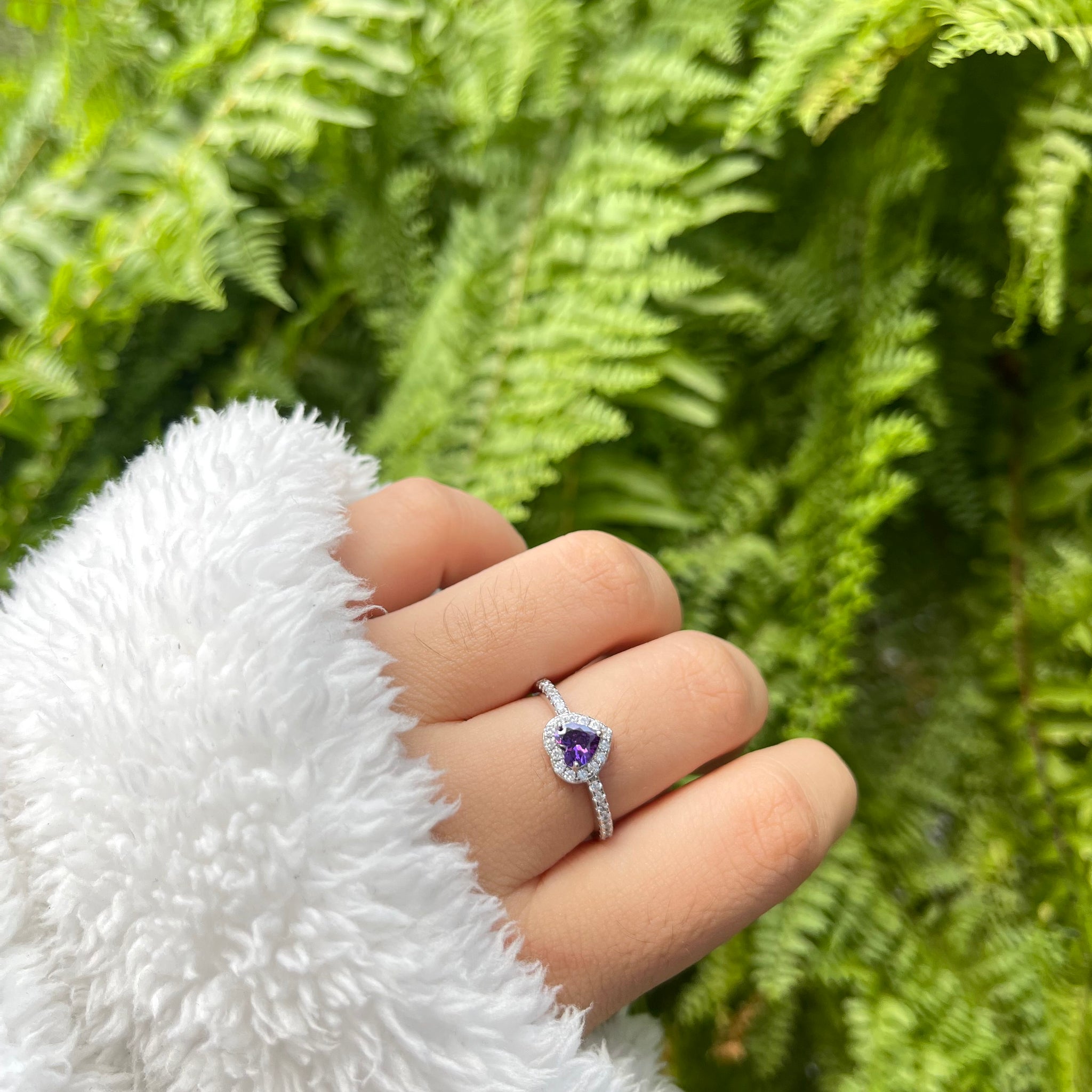 Anillo Corazón Morado