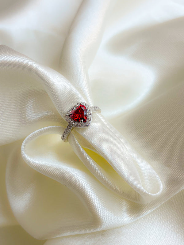 Anillo Corazón Rojo