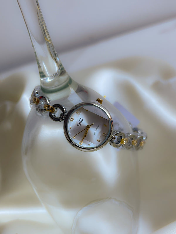 Reloj para mujer Q&Q