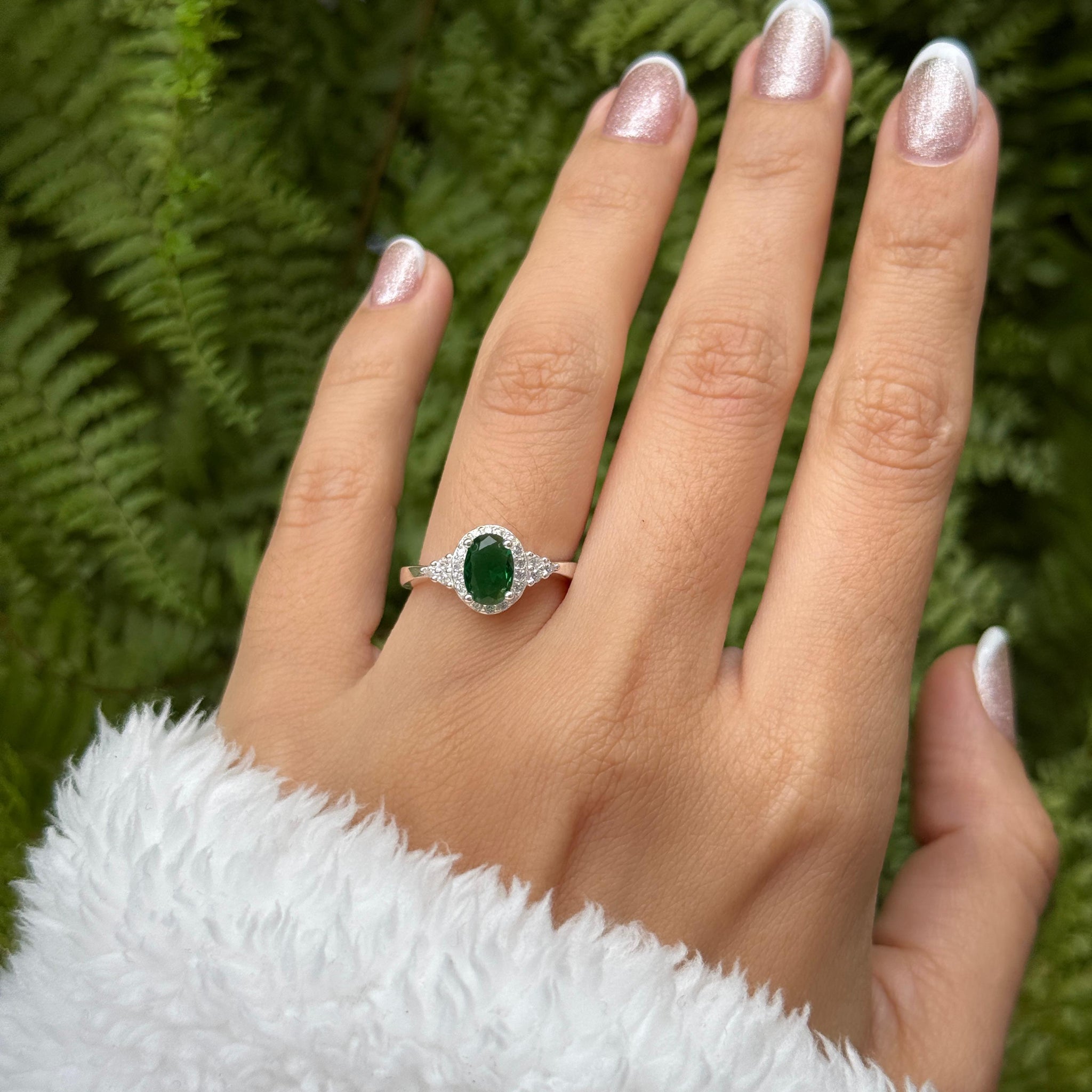 Anillo Luciana