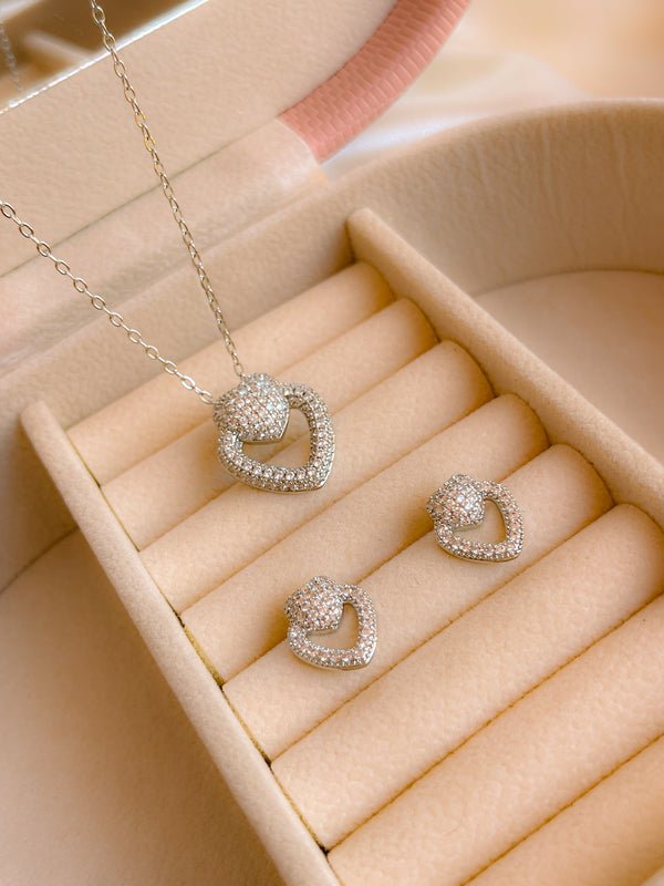 Set corazón plateado