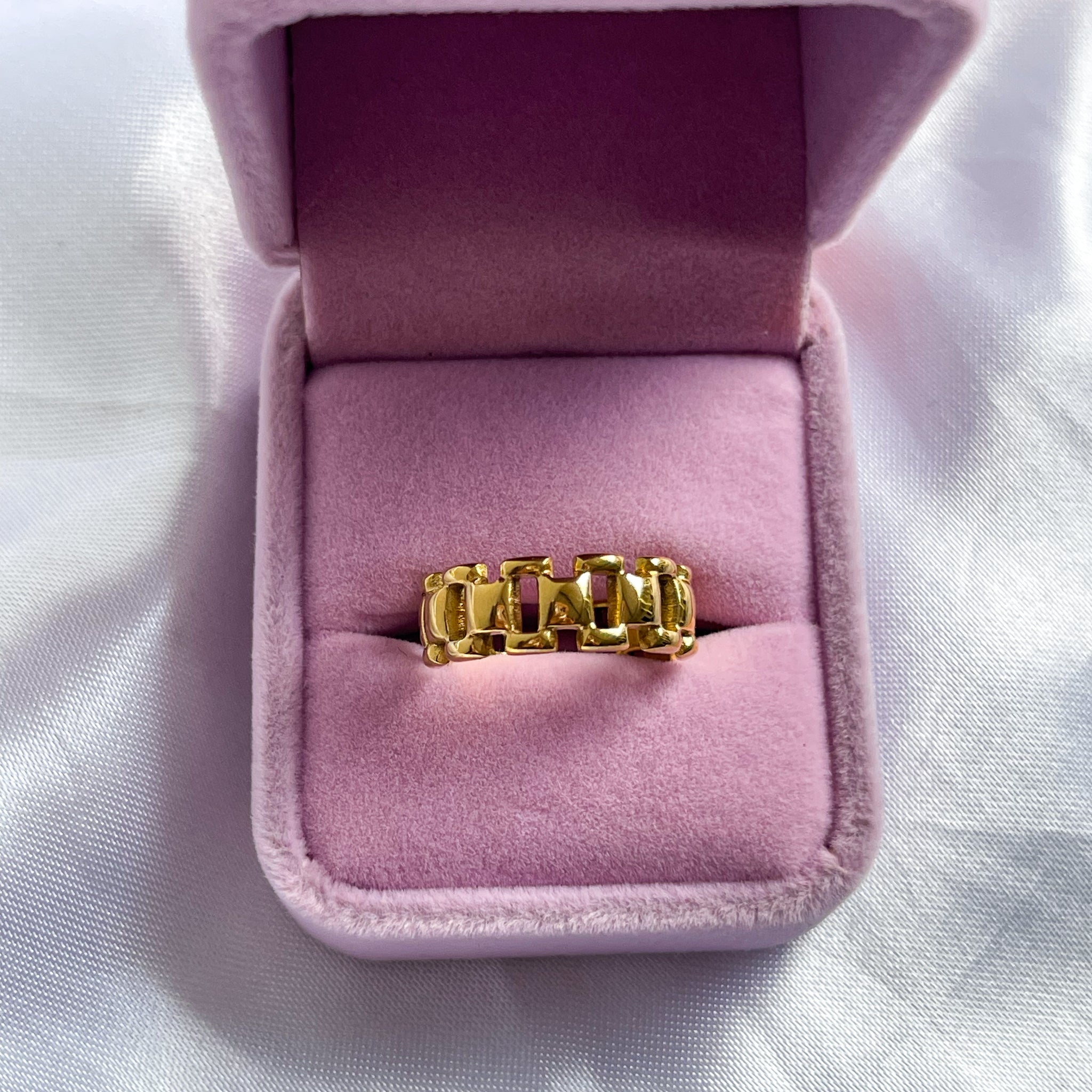 Anillo Isabel