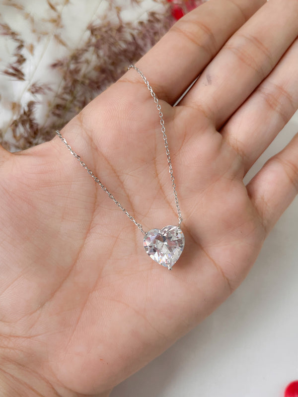 Collar Corazón Plateado