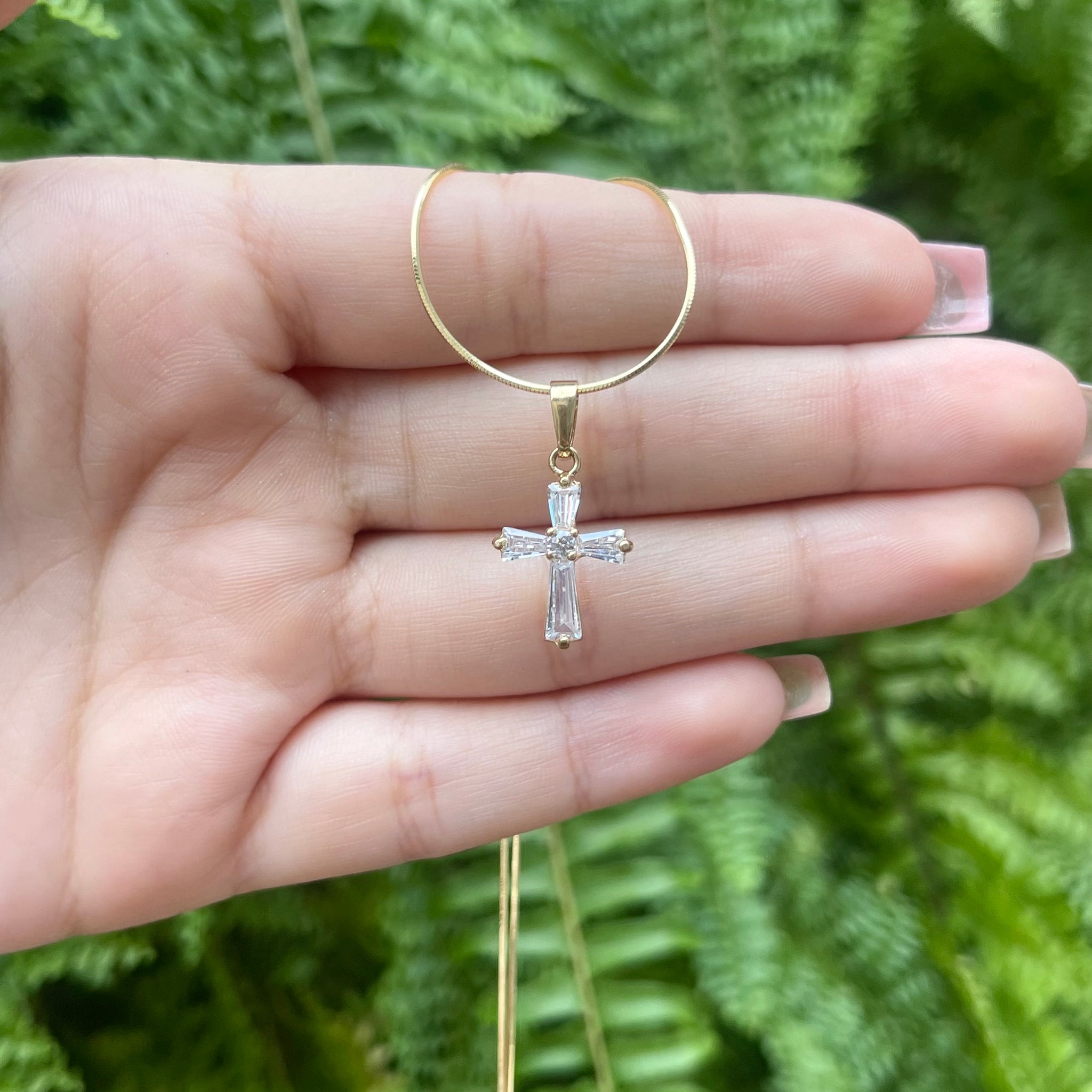 Cadena + Dije Cruz Diamantado