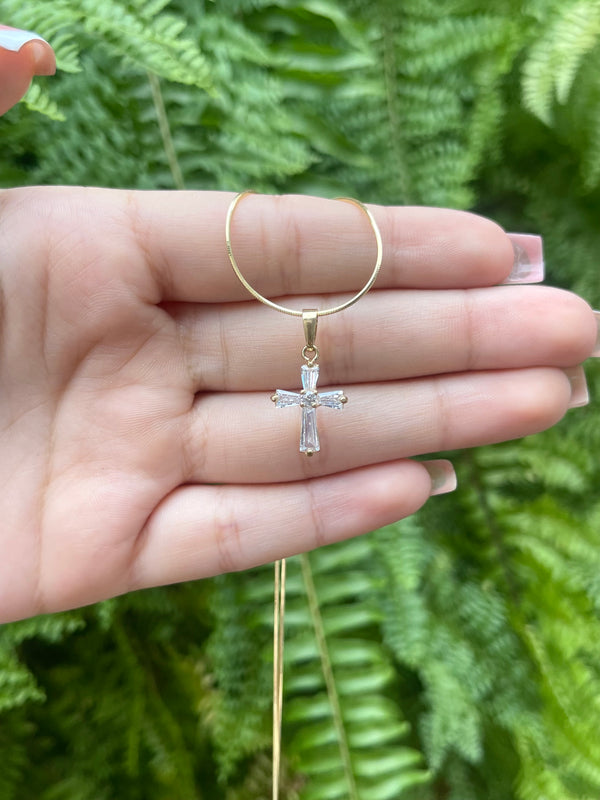 Cadena + Dije Cruz Diamantado