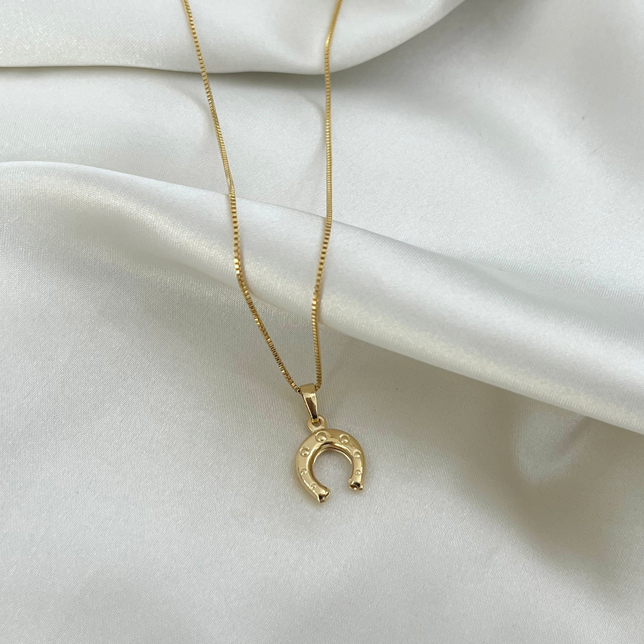 Collar Herradura Oro Laminado