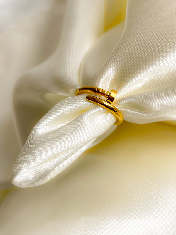 Anillo Clavito pequeño