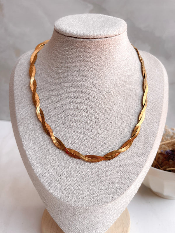 Collar Tejido Serpiente