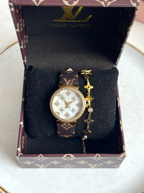 Set de Reloj y Pulseras