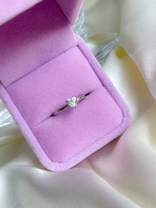 Anillo Liso de Corazón