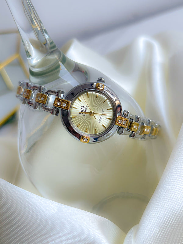 Reloj para Mujer Q&Q
