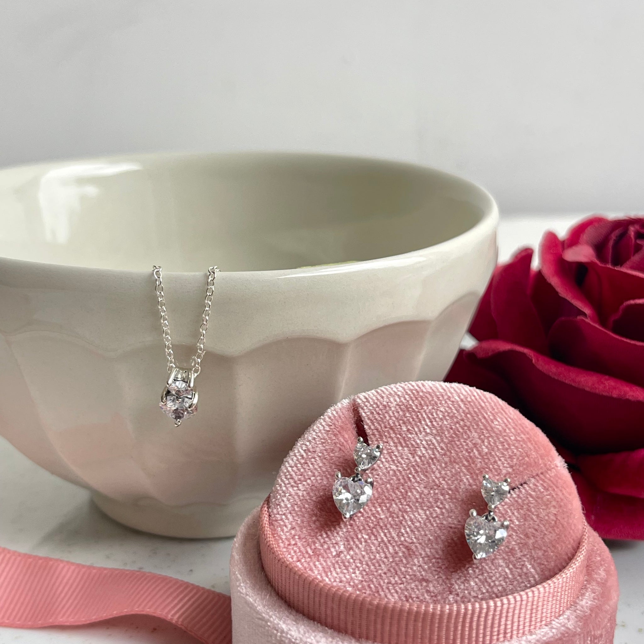 Set Pandora
