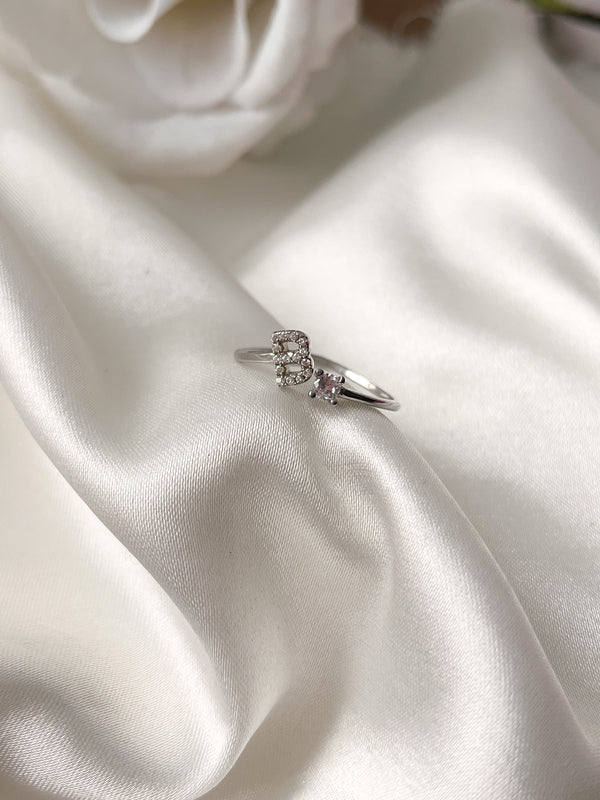Anillo De letra B